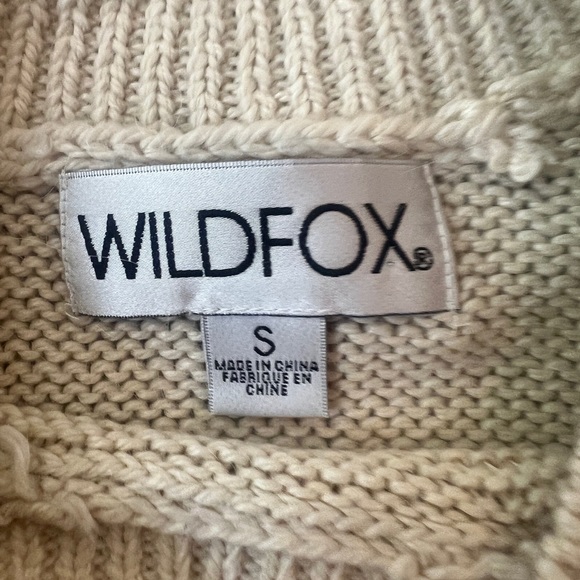 WILDFOX Let’s Stay Home sweater - Picture 5 of 5